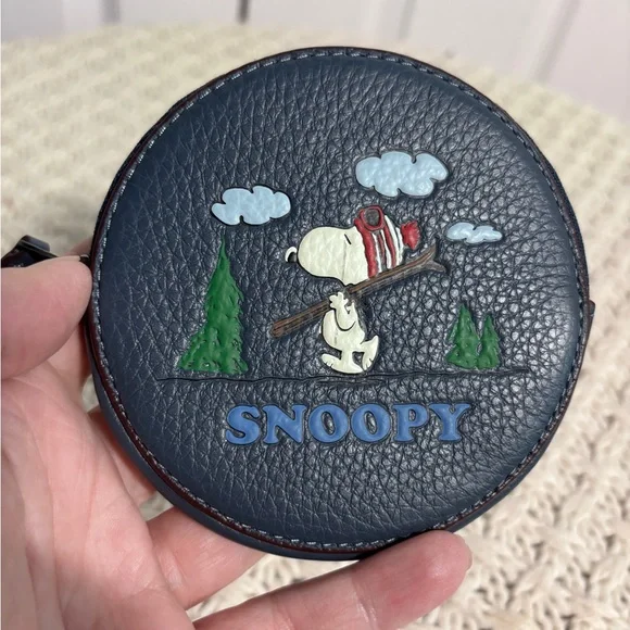 EUC Limited Edition Coach x Peanuts Coin Purse - Picture 1 of 7
